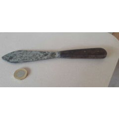 Vintage Putty Knife Collectable Useable Wooden Handle Semi Rigid Blade