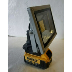 New Compatible With Dewalt 20v Battery Floodlight Torch Light Pure White 27W 30W