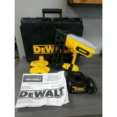 DeWalt DC618 Cordless 16 Angled Finish Nailer Case Charger 2 Battery lot yellow