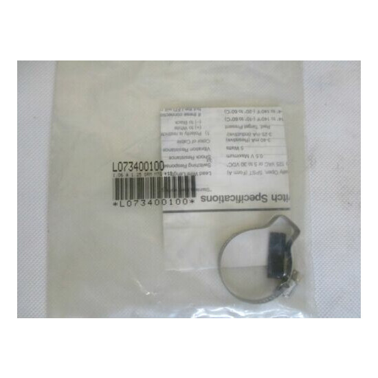 NEW PARKER L073400100 CLAMP ASSEMBLY FOR 1-1/16, 1-1/4 CYLINDER image {1}