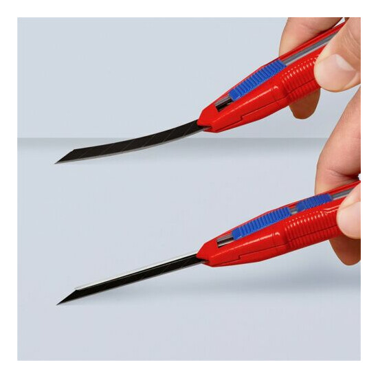 Knipex cutix Universal Knife 160 MM with 2 Replacement Blades 90 10 165 BK  image {6}