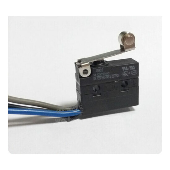 G905 Waterproof Dustproof Limit Switch 3 Pins 5A 250VAC For Car Micro Switch  image {1}