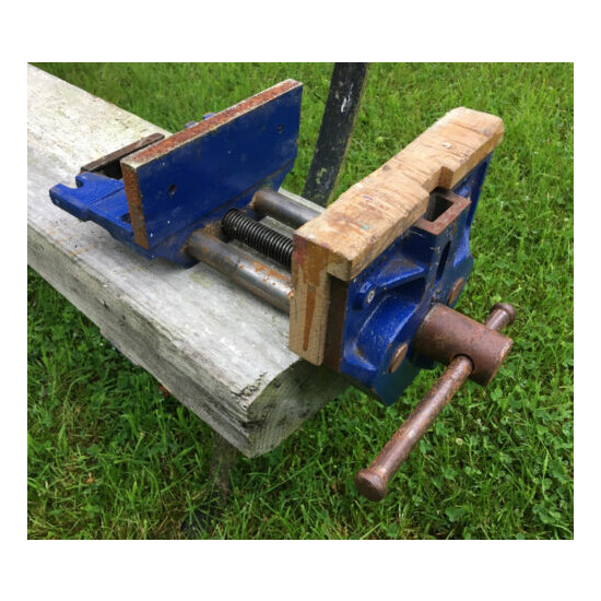 Record Irwin 52 Woodworking Vice Under Bench Workshop Clamp image {1}