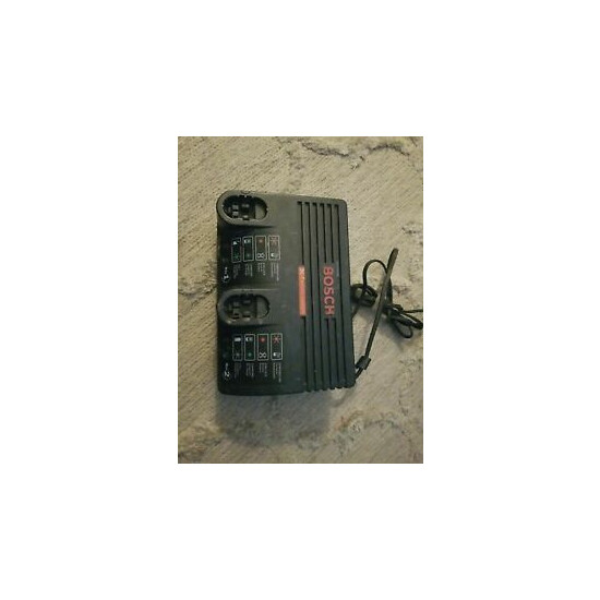 Genuine Bosch BC230 9.6V-24V Dual Battery Charger FOR PARTS, ONLY 1 PORT CHARGES image {1}