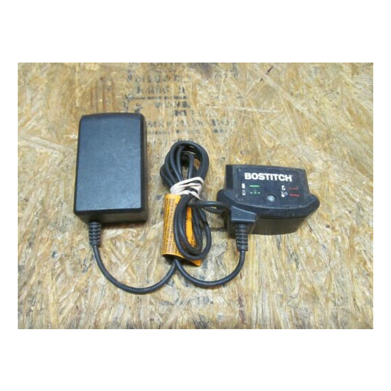 Bostitch BTC499L 18V Lithium Ion Battery Charger ( LOT A3253)  image {1}