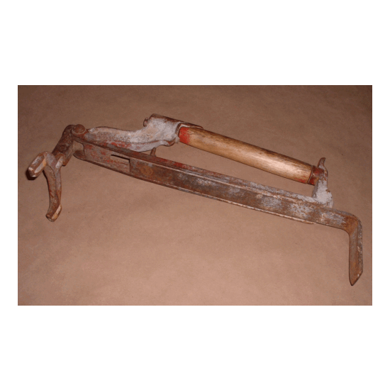 Old Vintage Fuller BrikaireR Brick Carrying Iron Tool w/Wood Handle image {9}