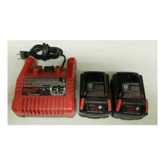 Lot of 2 Milwaukee Genuine 18V M18 XC Li-Ion Battery 48-11-1828 and Charger image {1}