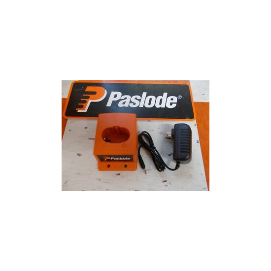  PASLODE # 900200 NICD BATTERY CHARGER  image {1}