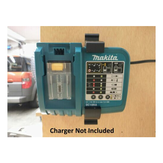 Wall Mount Holder for Makita DC18RA Charger With Optional 18V Battery Mounts image {4}